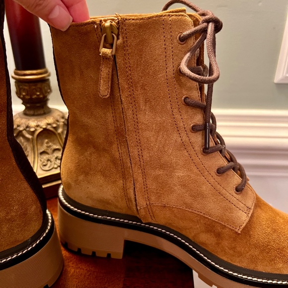 NWOB Tory Burch Miller 50 mm Lug Sole Bootie Boots in Rhum Tan Suede Size 8.5 M - Picture 3 of 7